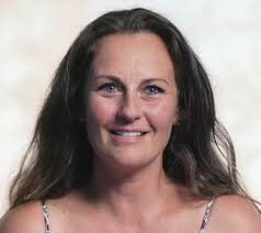 Sara Marie's Instagram, Twitter & Facebook