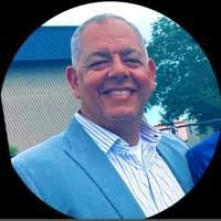 Ed Diaz's Instagram, Twitter & Facebook