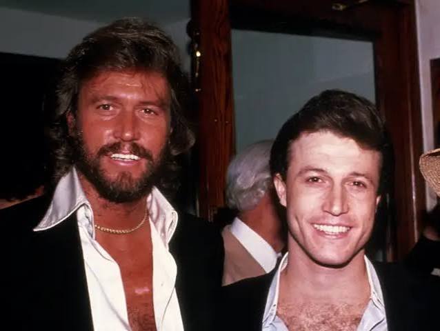 Barry Gibb and Andy Gibb sing rare duet of 'To Love Somebody' in candid video from 1987 - Smooth