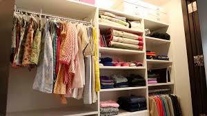 Rencanakan pembelian secara matang agar tidak menyesal di kemudian hari. 7 Tips Menata Rapi Lemari Baju Anak Cari Baju Enggak Susah Lagi