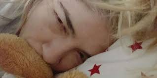 Check spelling or type a new query. Selma Blair Spricht Uber Ms Erkrankung
