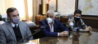 No binario es uno de los términos utilizados para describir a las personas cuya identidad de género (dni) donde figure el nuevo nombre y, en el casillero correspondiente al sexo, se haga constar no. Wkfxs1dscbgvm