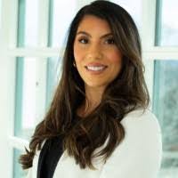 Tracy Bunting's Instagram, Twitter & Facebook