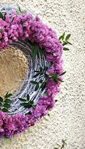 Γενικώς, η πρωτομαγιά είναι μεγάλη γιορτή για την οικογένειά μου γιατί ανήμερα έχει γεννηθεί η έλλη, η μικρή μου κόρη! To Stefani Ths Fetinhs Prwtomagias Fay S Control