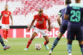 Assistir psv x benfica ao vio online hd grátis sem travar aqui no futplayhd com transmissão do canal sbt, tnt ao vivo. Urv9txovndmoum