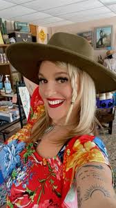 Luna Belle Resale (@lunabelle.resale) • Instagram photos and videos