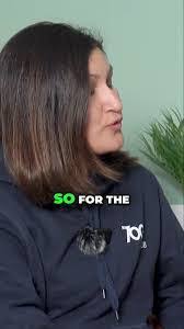 Yolanda Paucar's Instagram, Twitter & Facebook