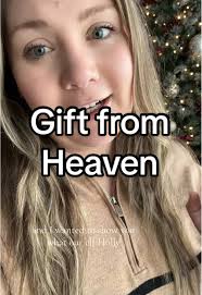 Elf Brings Back Kisses from Heaven