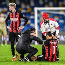 It contains every game zlatan ever played. B R Football On Twitter Zlatan Ibrahimovic Is Forced Out Of Milan S Game Against Napoli With An Apparent Hamstring Injury