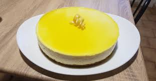 Recette Bavarois Au Citron Sur Biscuit De Speculoos 750g Recette En 2020 Bavarois Citron Recette Patisserie Dessert