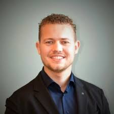 Zo. Dat was het dan. 7 jaar Vertimart en terug in de mondzorgwereld. Dank  aan alle collega's waar ik mee heb mogen werken. Al het goeds voor de  toekomst gewenst. Ontwikkelingen staan