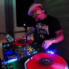 Moscow time (local) • is local time not moscow time? Most Ridiculous Comment Request Ever Made To You While Djing Serato Com
