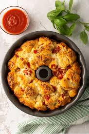 Attempting to find new, stirring tips, inspiring recipes that i have never tested. Pepperoni Pizza Monkey Bread Love Bakes Good Cakes
