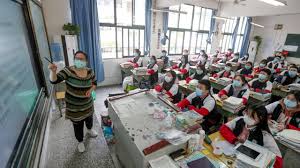 Unabhängig von der inzidenz dürfen nur noch die in der bayerischen infektionsschutzmaßnahmenverordnung abschließend aufgezählten. Coronavirus Offnung Der Schulen Es Gibt Streit Welche Klassen Als Erste Dran Sind Politik Inland Bild De