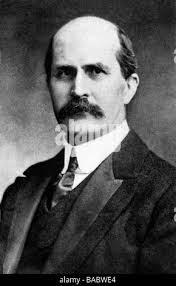 Henry Bragg's Instagram, Twitter & Facebook