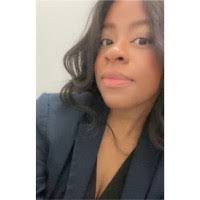 Christina Toomer's Instagram, Twitter & Facebook