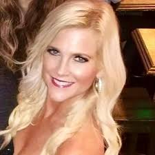 Ericka Foster Zenz di dalam orang