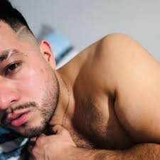 Max Reyes (@maxreyes98)