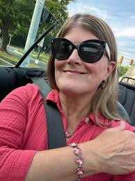 What day would be a fun day each week to do a 20-30 min live to highlight  new product, answer questions and have sparkle fun? I'm thinking evening…