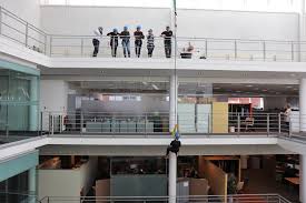 Osborne clarke are an organization that challenges, inspires, innovates and creates. Osborne Clarke Uk Auf Twitter Last Week 26 Of Our Bravest Colleagues Took Part In An Abseil Down The Bristol Office Atrium To Raise Money For Landaid The Event Was Great Fun