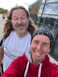 Ashley Rutland's Instagram, Twitter & Facebook