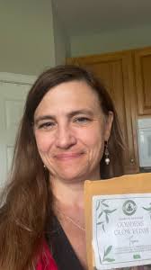 Tea time is a moment of mindfulness, a ritual of tranquility that brings us  closer to nature and ourselves. Indulge in the rich and velvety taste of  our Vanilla Earl Bliss black