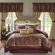 20x26+2 inches, 1 dec pillow: Amazon Com Madison Park Essentials Brystol 24 Piece Room In A Bag Faux Silk Comforter Jacquard Paisley Design Matching Curtains Down Alternative Hypoallergenic All Season Bedding Set Queen 90 X90 Red Home Kitchen