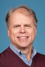 Leon Culver's Instagram, Twitter & Facebook