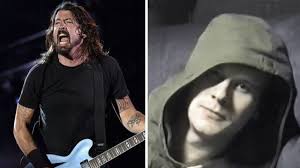 Ex-Foo Fighters Drummer Calls Dave Grohl "Mean"