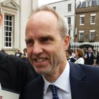 200+ perfiles de «Syvret»