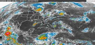 En el hemisferio sur, el ciclón rota en el mismo sentido que las agujas del reloj, mientras que en el hemisferio norte la rotación se lleva a cabo. Se Forma La Tormenta Tropical Enrique En El Pacifico Jose Cardenas