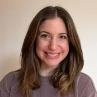 Elizabeth Armas's Instagram, Twitter & Facebook