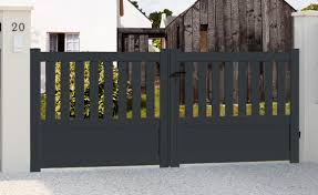 Atlantem conçoit et fabrique une gamme complète de menuiseries (hybride, pvc, aluminium,bois), volets roulants, portes d'entrée, portes de garage et portails parmi les plus large du marché. Portail Battant Semi Ajoure Motorise Packit Portail A Monter Soi Meme
