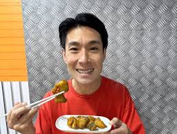 Ben Yeo opens fish soup stall at 'very happening' Orchard Towers