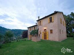 Si possono scegliere gerani a edera, surfinie, garofani di montagna, ma anche verbene o tutto ciò che suggerisce la propria fantasia. Casa In Affitto A Brisighella Iha 24045