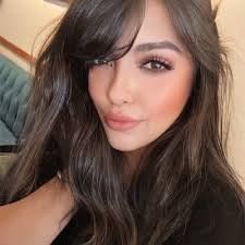 Olivia Neill (@olineco)