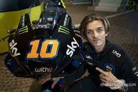 Maybe you would like to learn more about one of these? Valentino Rossi Uber Halbbruder Luca Marini War Zuletzt Schneller Als Ich