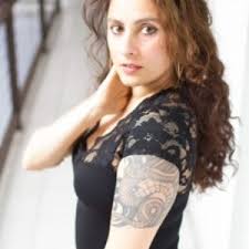 Roxanne Rivas's profile