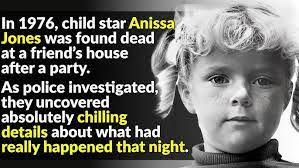 Tabitha Borden's Instagram, Twitter & Facebook