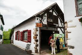 Discover La Bastide Clairence Guide Du Pays Basque