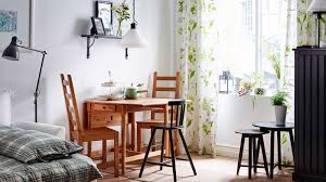 Moderne et astucieuse, la table à manger extensible blanche 6 à 10 personnes l150/220 boop s'agrandit en cas d'invités imprévus. Comment Amenager Un Coin Salle A Manger Dans Un Petit Espace M6 Deco Fr