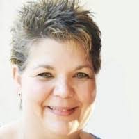 Amber Pappas's Instagram, Twitter & Facebook