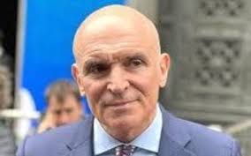 Candice Swanepoel se desnudó para una revista 'Lui'