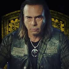 Raoul Max Trujillo as Che Taza Romero