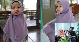 Adik ainul mardhiah telah disahkan mengalami germ cell tumor ketika dia masih kecil lagi. Muka Sebelah Kanan Tak Bergerak Ayah Ainul Mardhiah Rujuk Pakar Bedah Plastik Warganet Titip Doa Keluarga