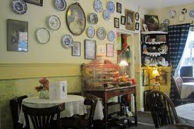 Clarinda S Tea House Edinburgh Lovely Cakes Are Delicious And You Have To Buy Scones Best Coffee On Royal Mil Best Places To Eat Holyrood Palace Tea House