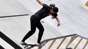 There are various theories about the origins of skateboarding, but it is generally held that the sport began in the 1940s on the west coast of the usa when metal wheels were attached to a narrow wooden board. L96htocygft22m