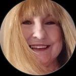 Melinda Luttrell's Instagram, Twitter & Facebook