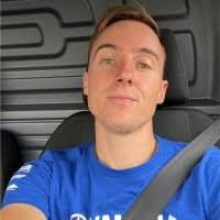 40+ "Kristian Moreno" profiles