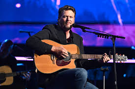 Blake Shelton Plans Las Vegas Residency for 2025